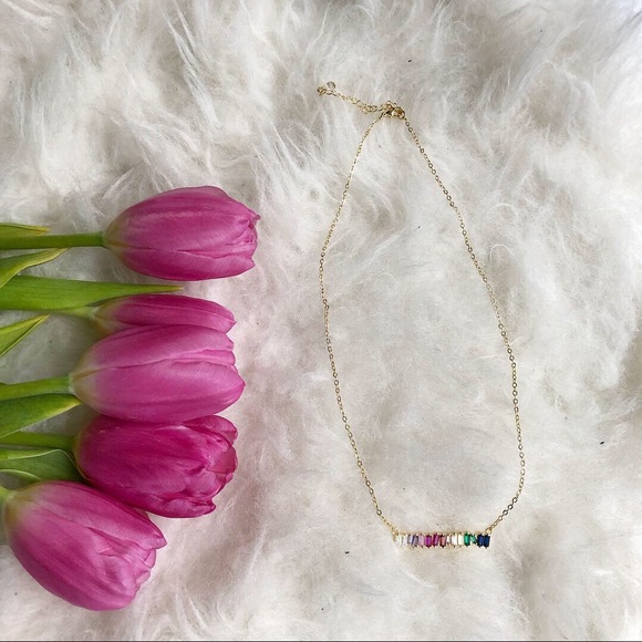 Rainbow crystal necklace - Picture 4 of 4